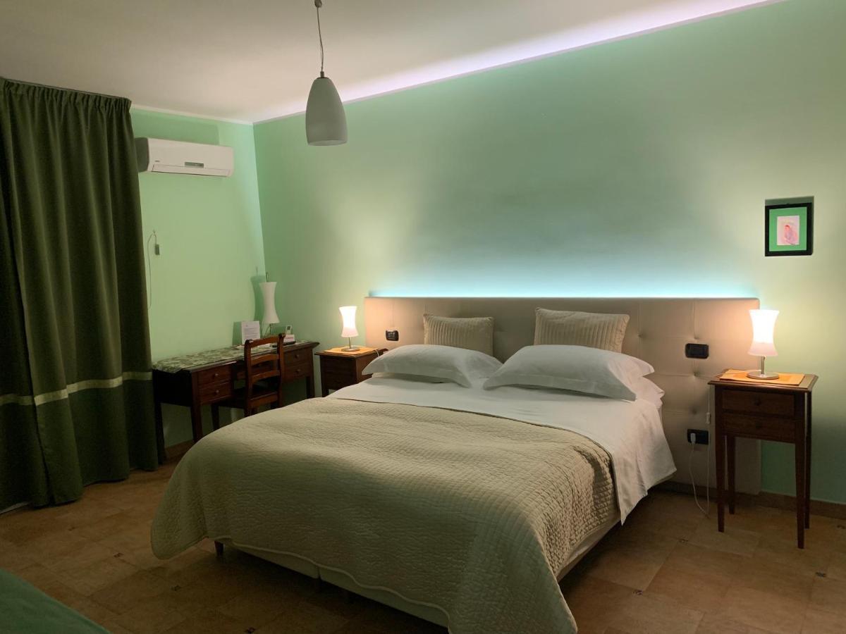 Tenuta Monaci La Murra Carmiano  Экстерьер фото