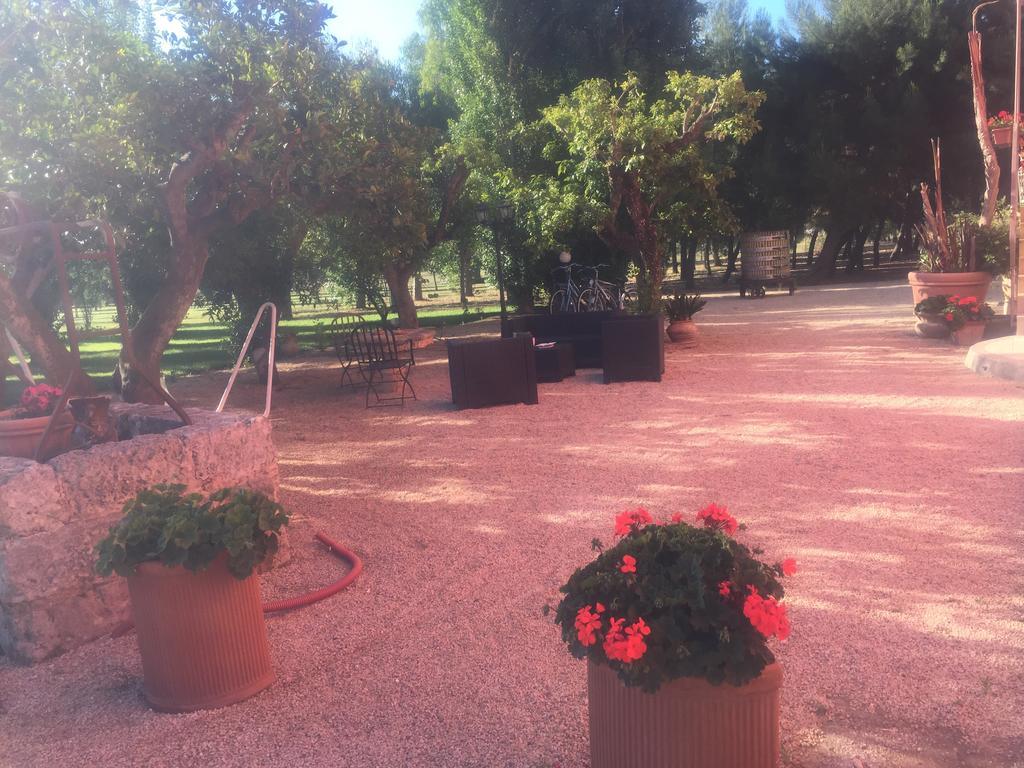 Tenuta Monaci La Murra Carmiano  Экстерьер фото